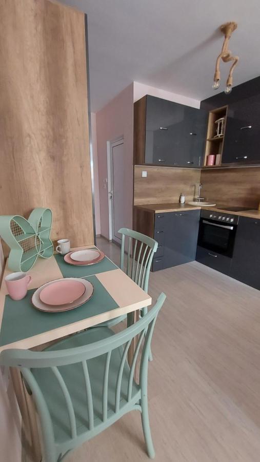 Hostex Pastello Deluxe Studio Stara Zagora Exterior foto